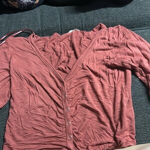 Crop top, very breathable. Free shipping